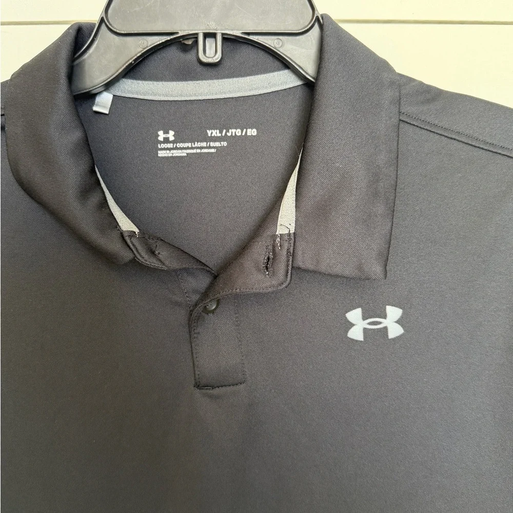 Under Armour Black Short-Sleeve Polo with Logo YXL